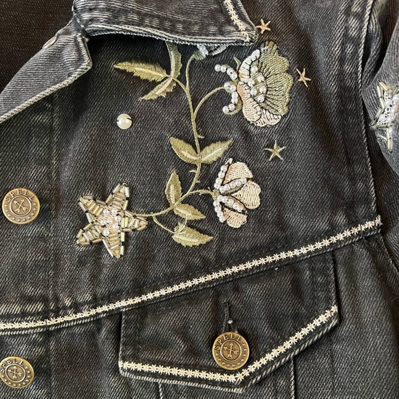 Celestial Jacket - Picture 6 of 7